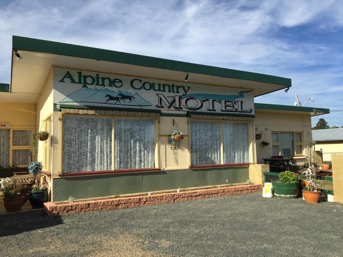 Alpine Country Motel Plus Free Coffee Cooma Exteriör bild